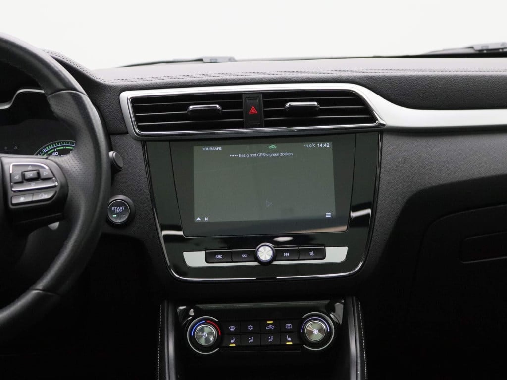 MG Zs-ev mg luxury 45 kwh aut. | panoramadak | leder | navigatie | airco | 