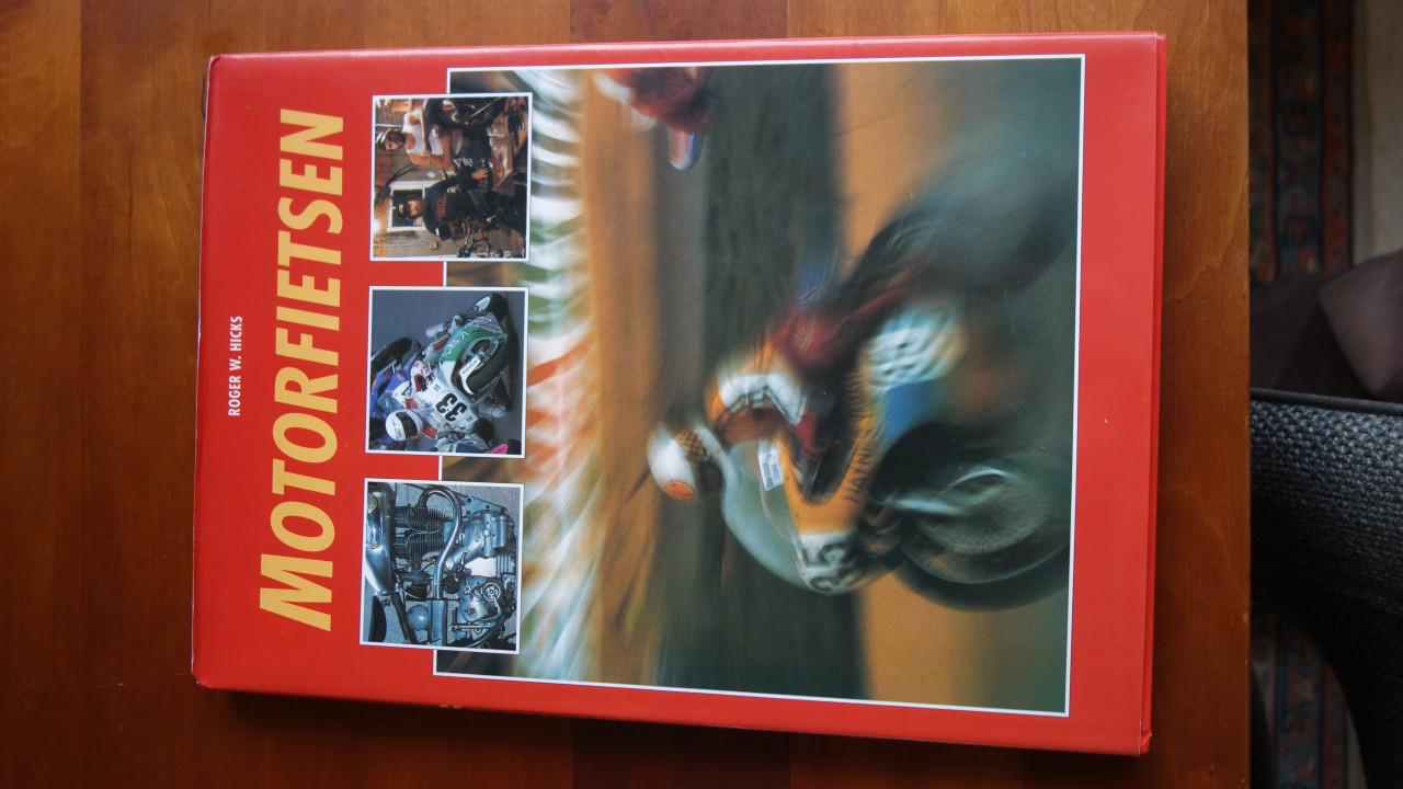 MOTORFIETSBOEKEN
