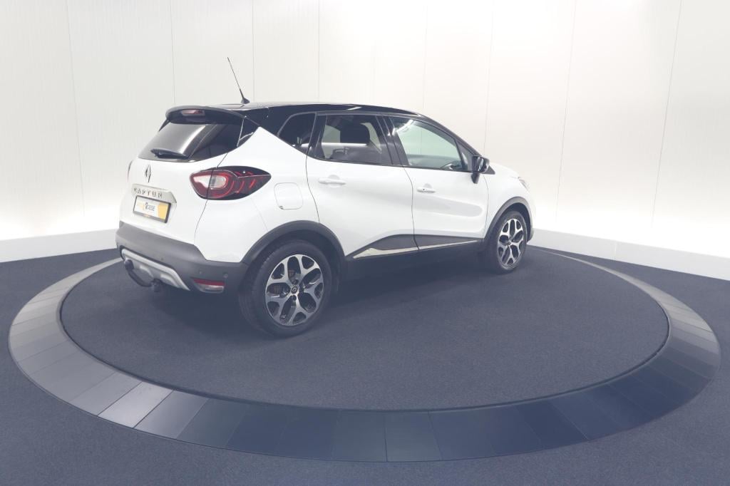 Renault Captur tce 150 edc intens | trekhaak | camera | dodehoekdetectie | 