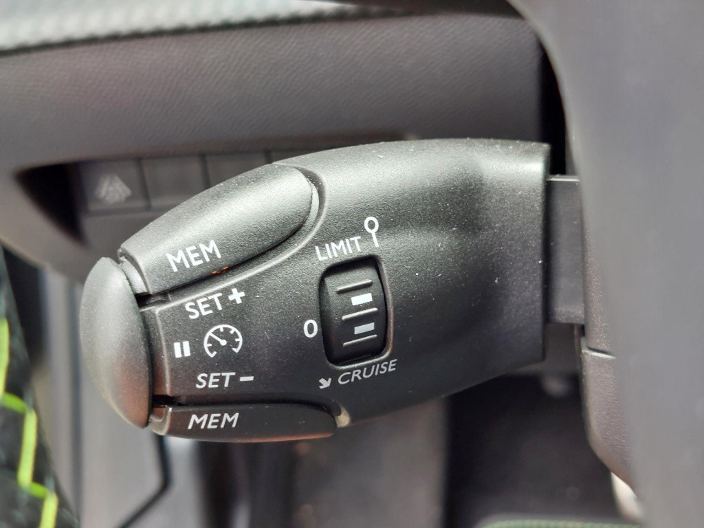Peugeot 208 ev gt 50kwh 136 automaat 3-fase clima/nav/cam