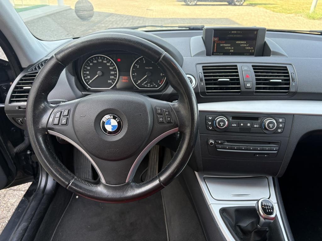 BMW 1 Serie 116i high executive