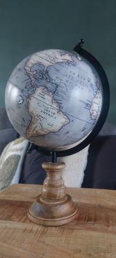 Vintage Stijl Wereldbol op Luxe Houten Voet