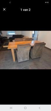 Grote massieve eettafel te koop