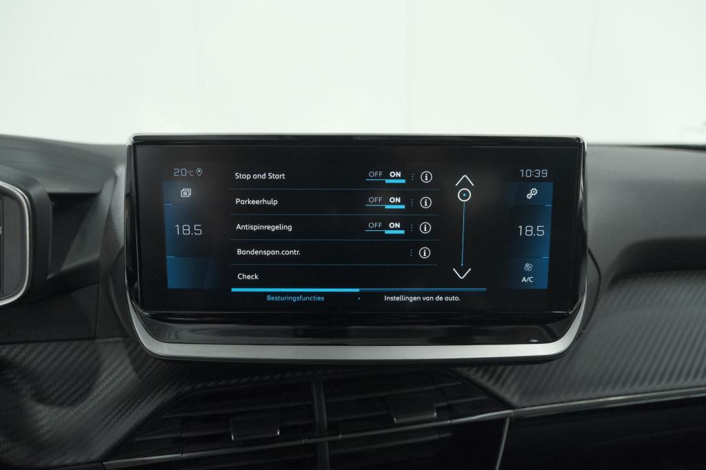 Peugeot 2008 puretech 130 eat8 allure pack | camera | apple carplay | parke