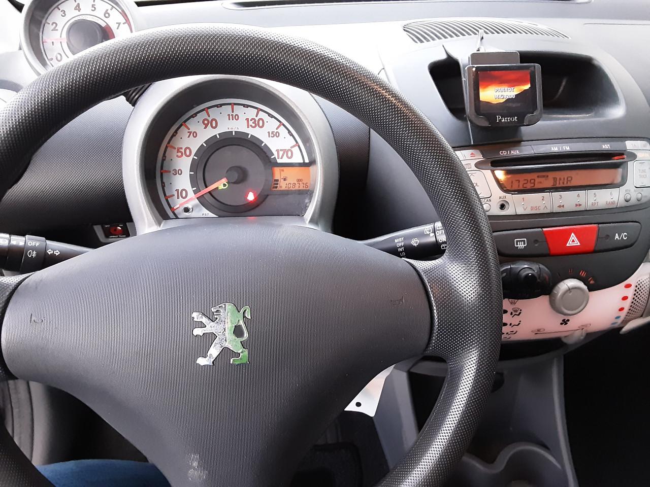 Peugeot 107 1.0-12V Sublime APK 13-02-2027