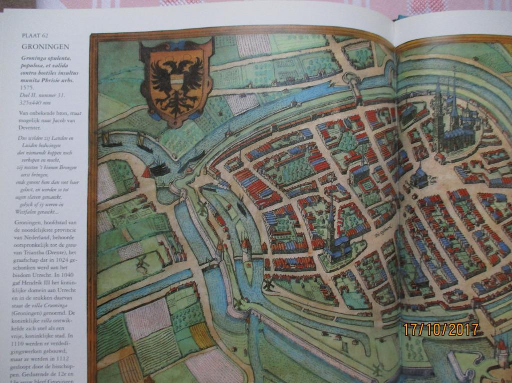 Te koop; boek stadskaarten van Europa