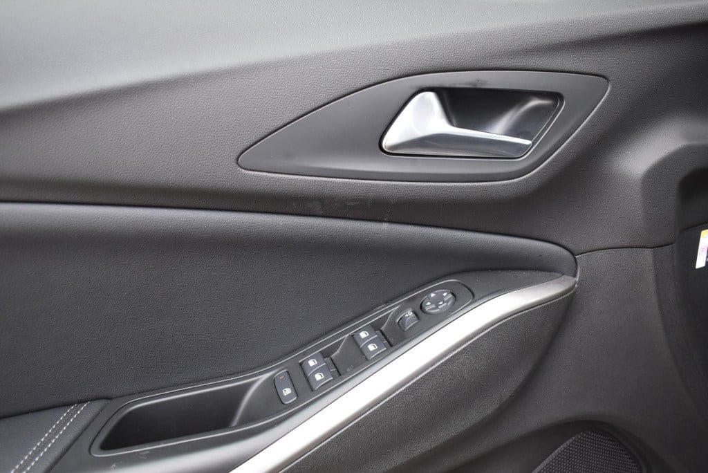 Opel Grandland 1.6 turbo plug-in hybrid gs 225pk | navi | camera | elektr. 