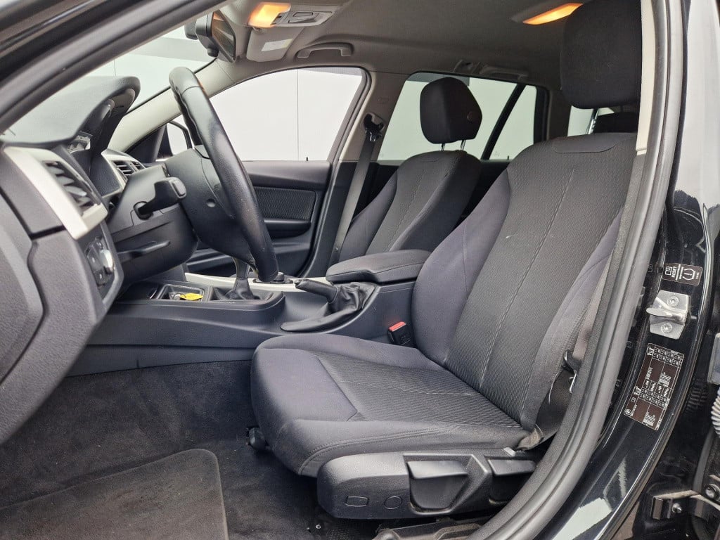 BMW 3-serie touring 320i executive