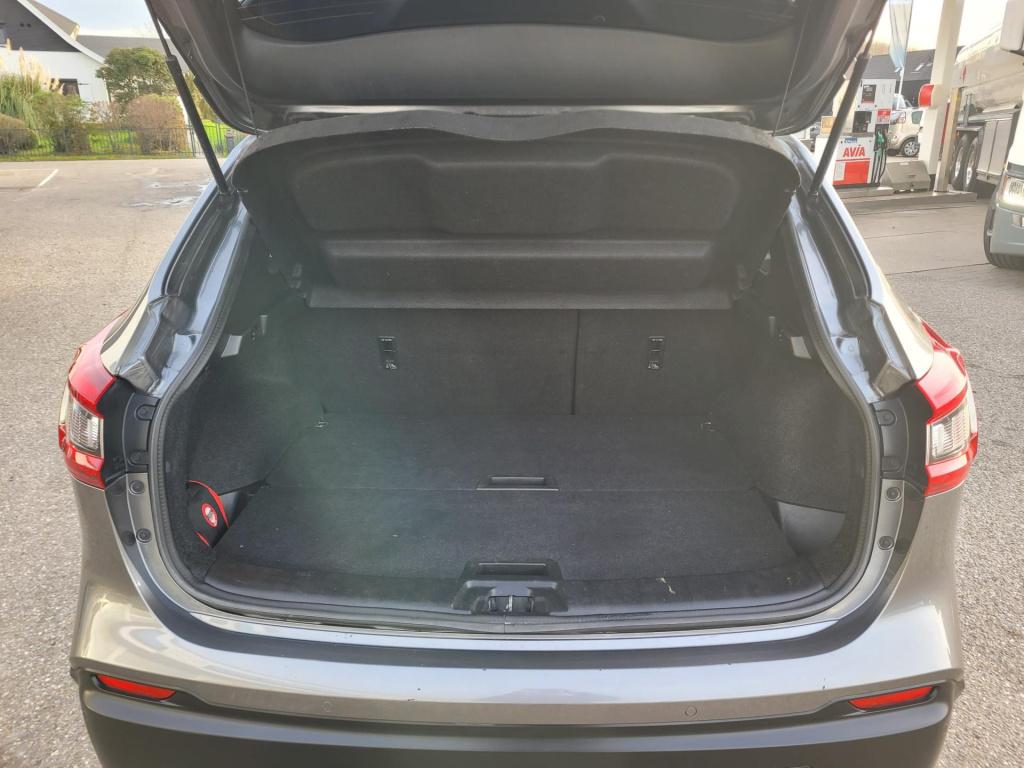 Nissan Qashqai 1.2 tekna automaat panoramadak 360 camera navi. leder. led.