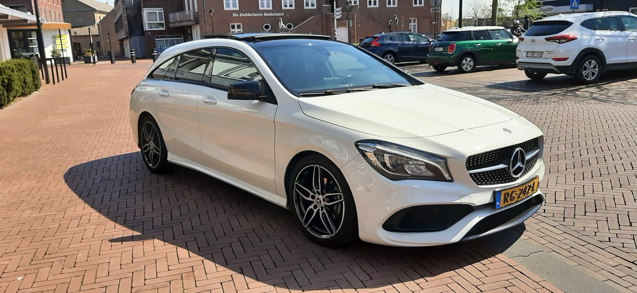 Mercedes cla 180 shooting brake Ambition AMG pakket