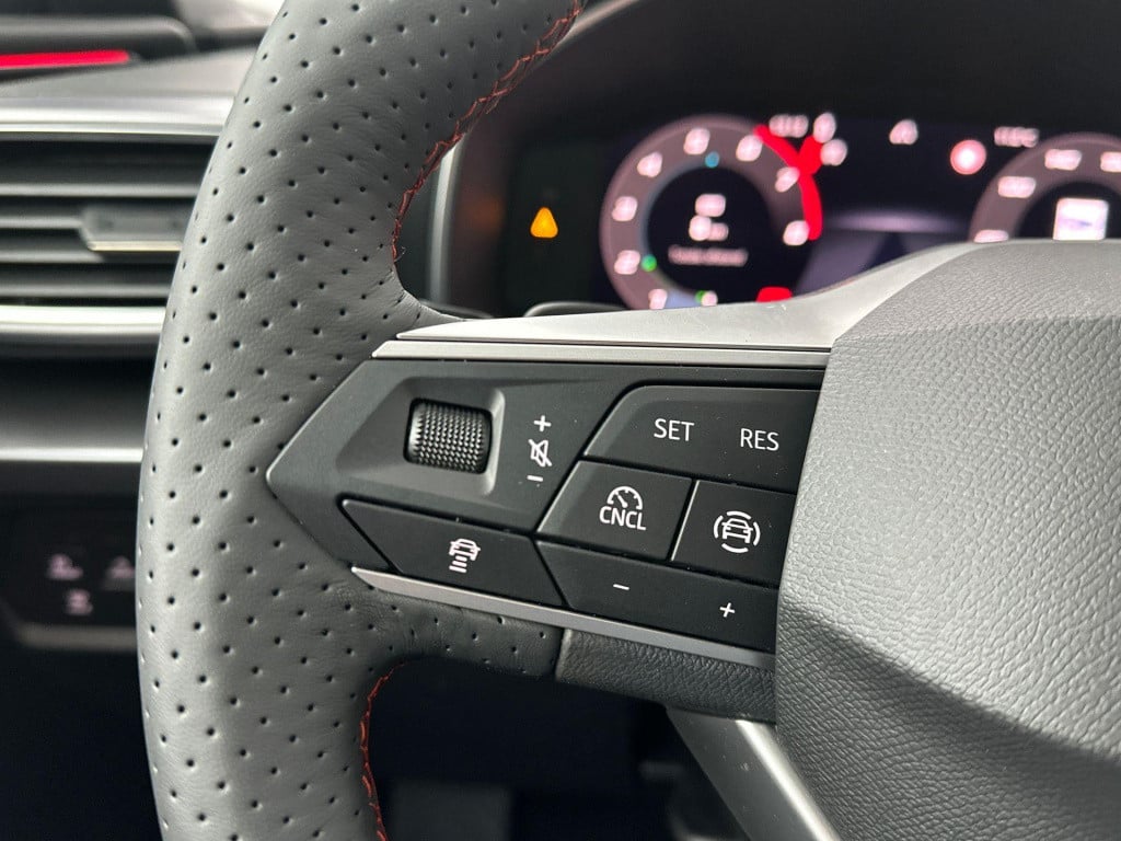 Seat Leon sportstourer 1.5 tsi e-hybrid fr phev first edition