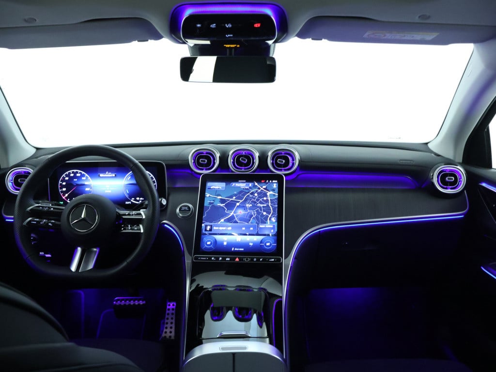 Mercedes-Benz Glc coupé 300 e 4matic amg plug-in hybride | trekhaak |  pano