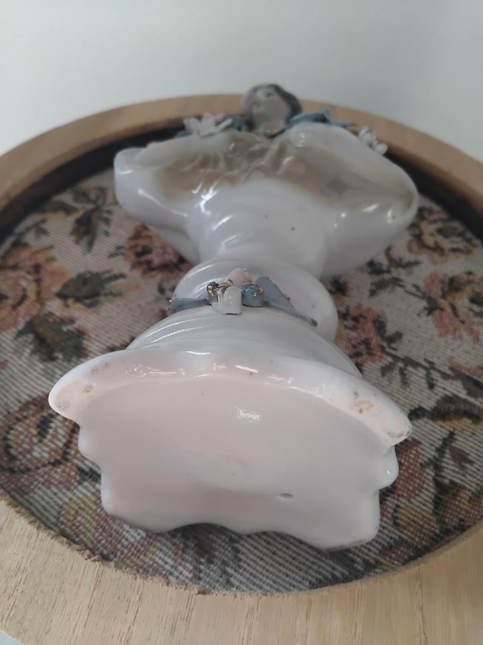 Vintage Beeldje Vrouw Victoriaans