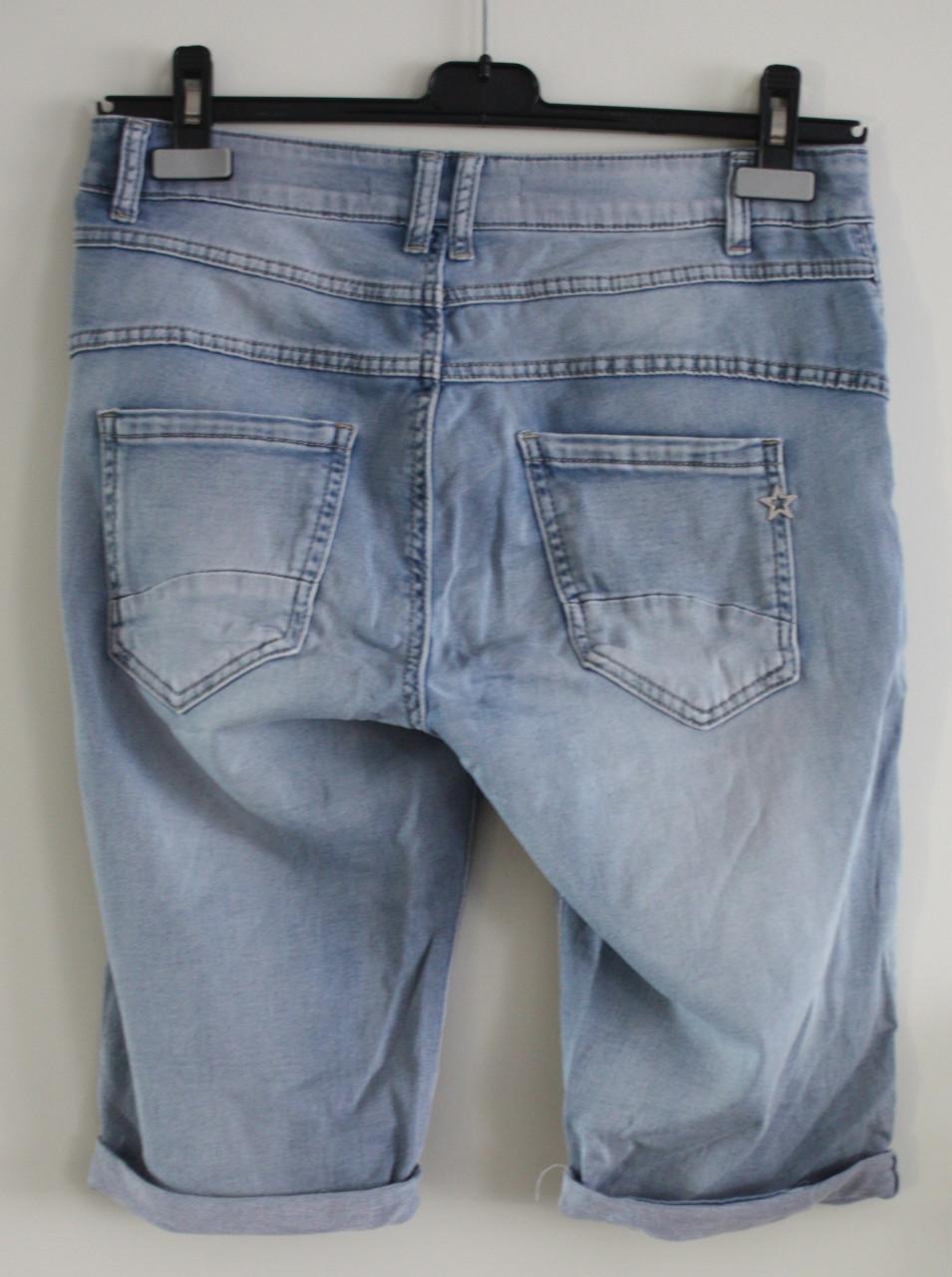 Lichte korte broek  maat s-36