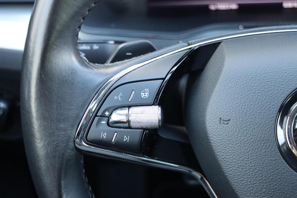 Skoda Superb combi 1.4 tsi iv business edition plus dsg6 218pk