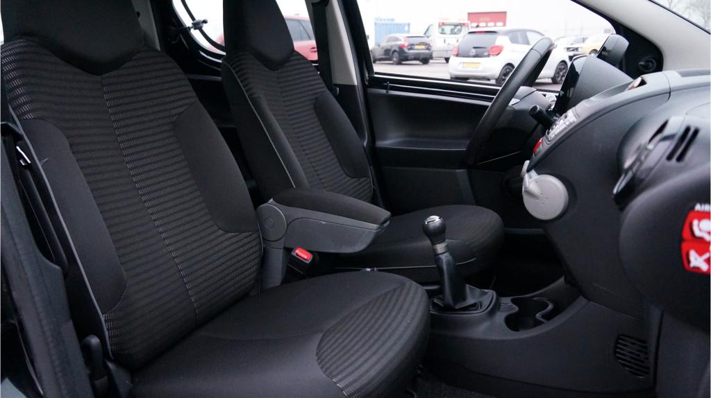 Peugeot 107 1.0 envy rijklaar incl garantie