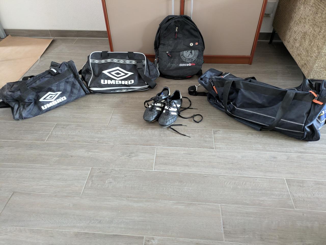 Voetbaltassen, weekendtas