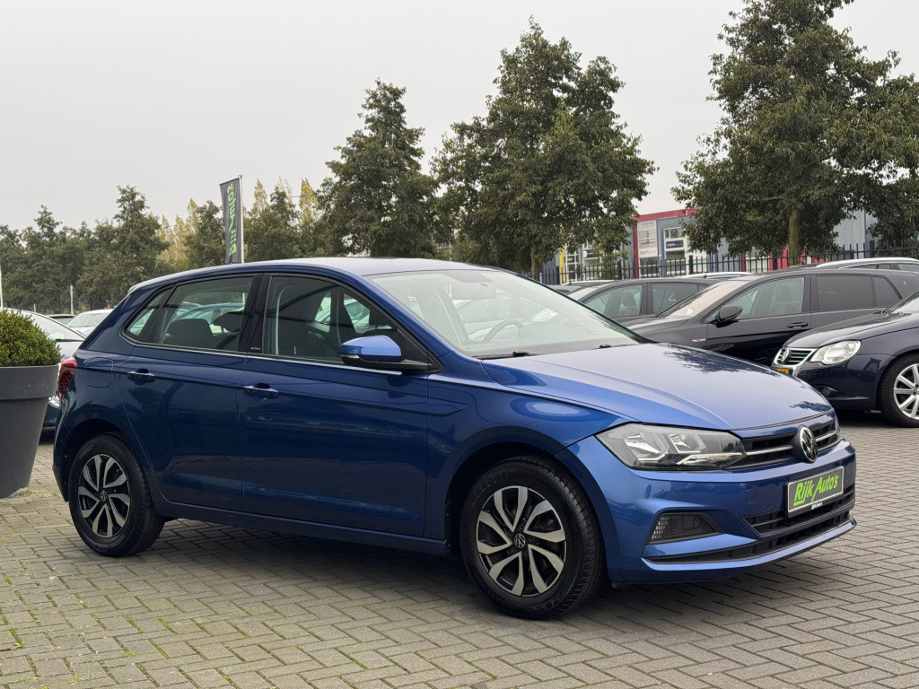 Volkswagen Polo 1.0 tsi highline * virtual cockpit * keyless * camera