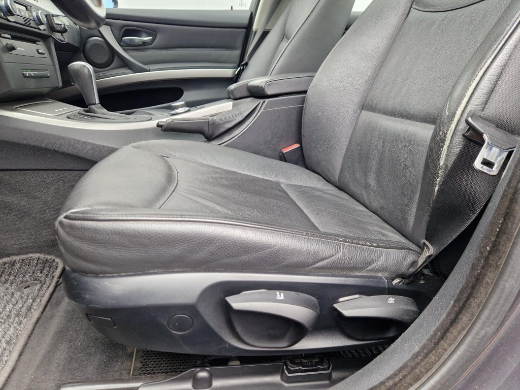 BMW 3-serie 320i executive