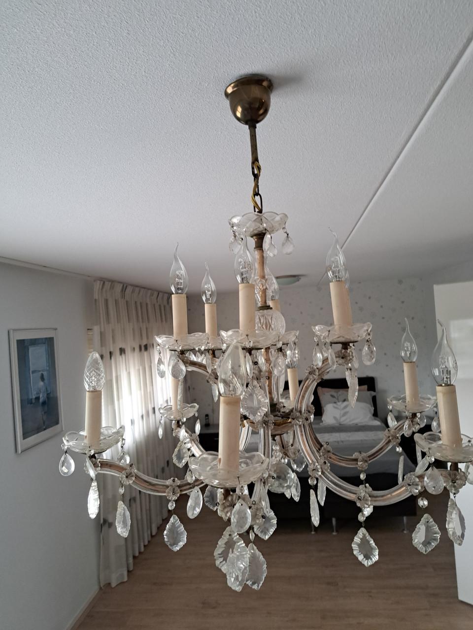 Glazen kroonluchter met 12 lampjes uit de jaren vijftig
