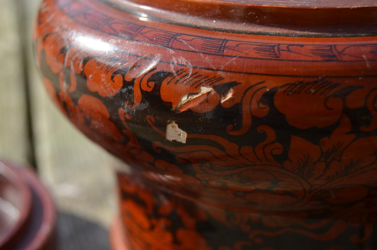 Diverse Japanse en Chinese potjes en blikjes