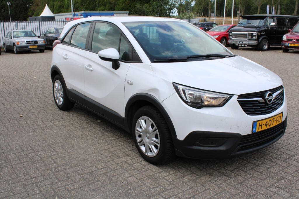 Opel Crossland X deuk in rechter voors 1.2 edition