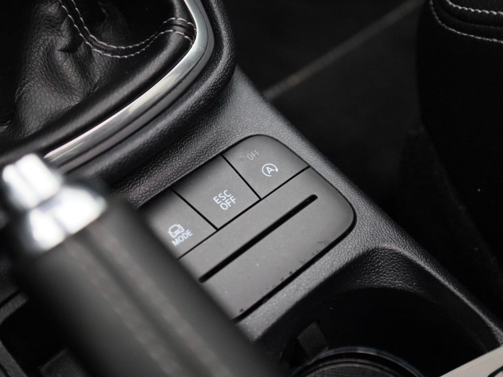 Ford Fiesta 1.5 ecoboost st-3 panoramadak | winterpack | b&o soundsystem | 