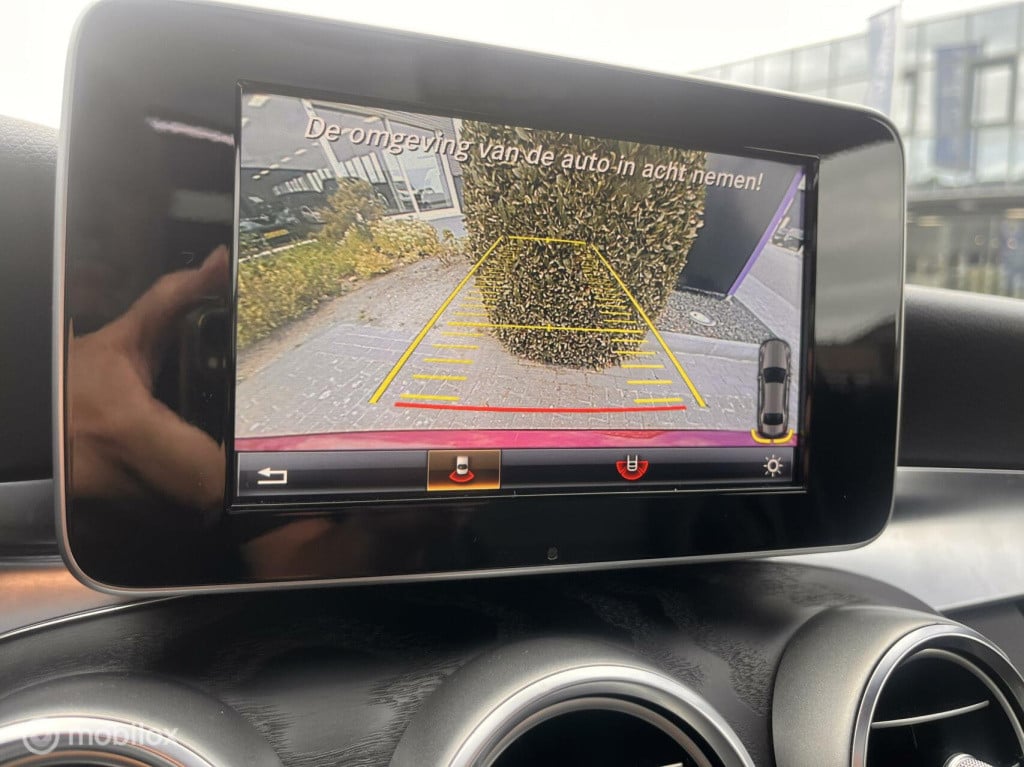 Mercedes-Benz C-Klasse 180 amg luchtvering burmester panodak leer camera