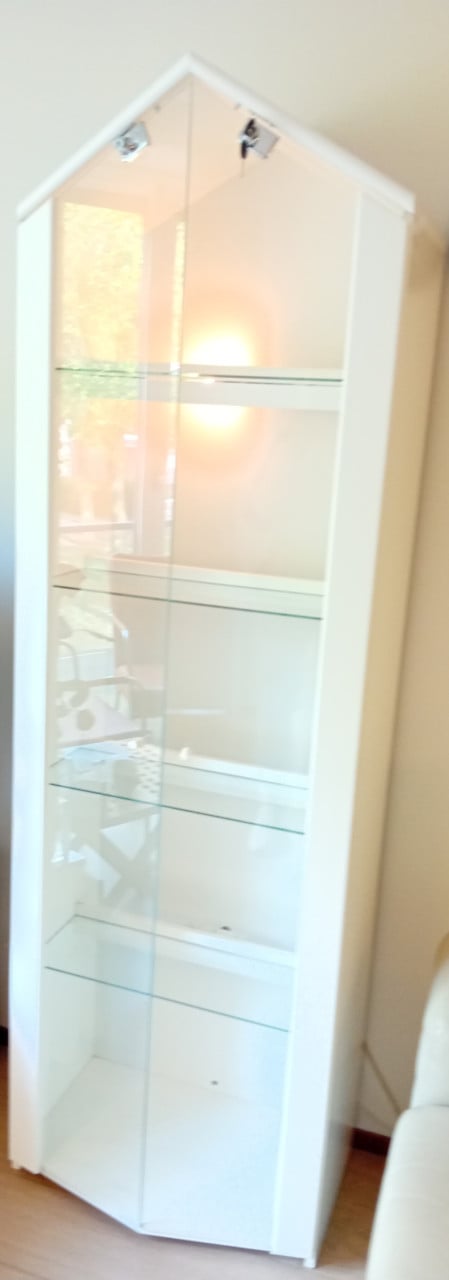 Vitrinekast, verlichting, slotjes