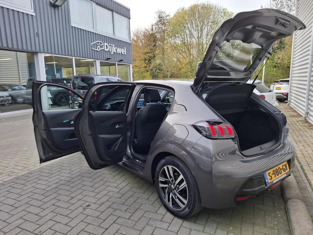 Peugeot 208 1.2 100 allure pano/clima/nav/cam