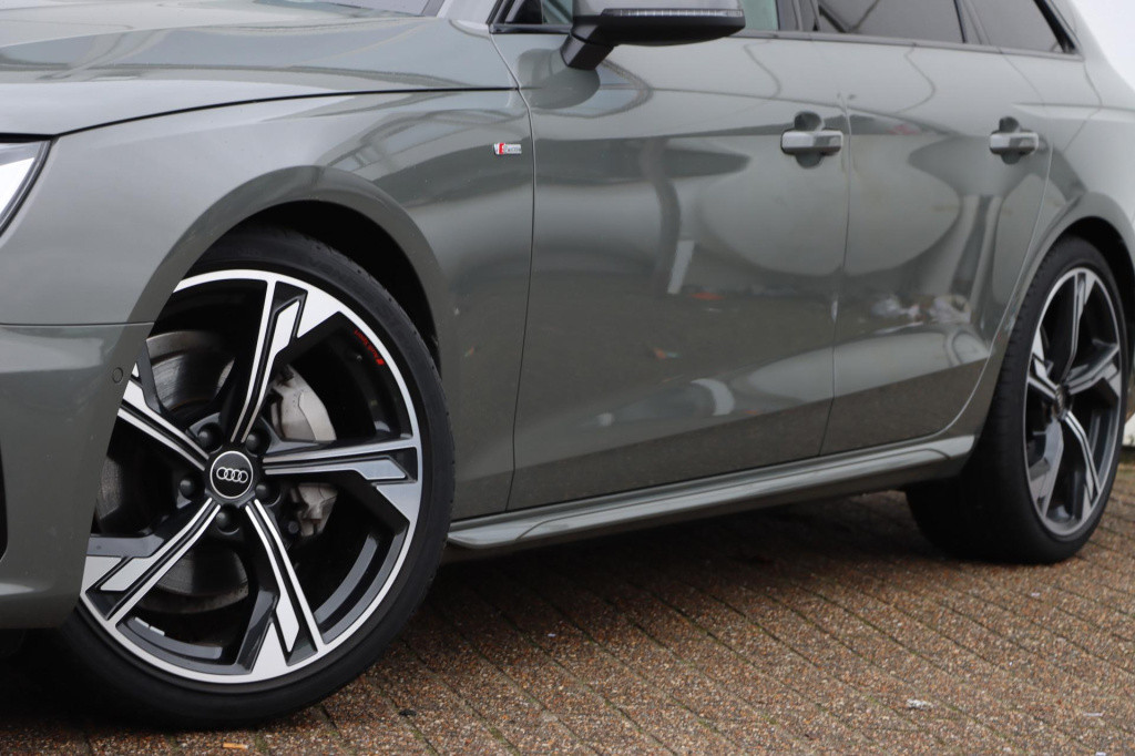 Audi A4 avant 40 tfsi quattro s edition competition 204pk
