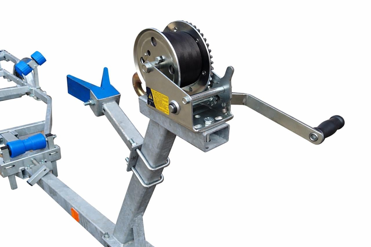 Diverse TTH Boottrailers – Direct uit voorraad leverbaar.