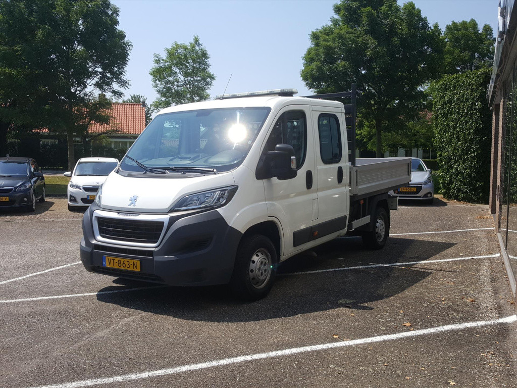 Peugeot Boxer chassisdubbelcabine 3500kg 2.2hdi-130pk dubbele cabine 7perso