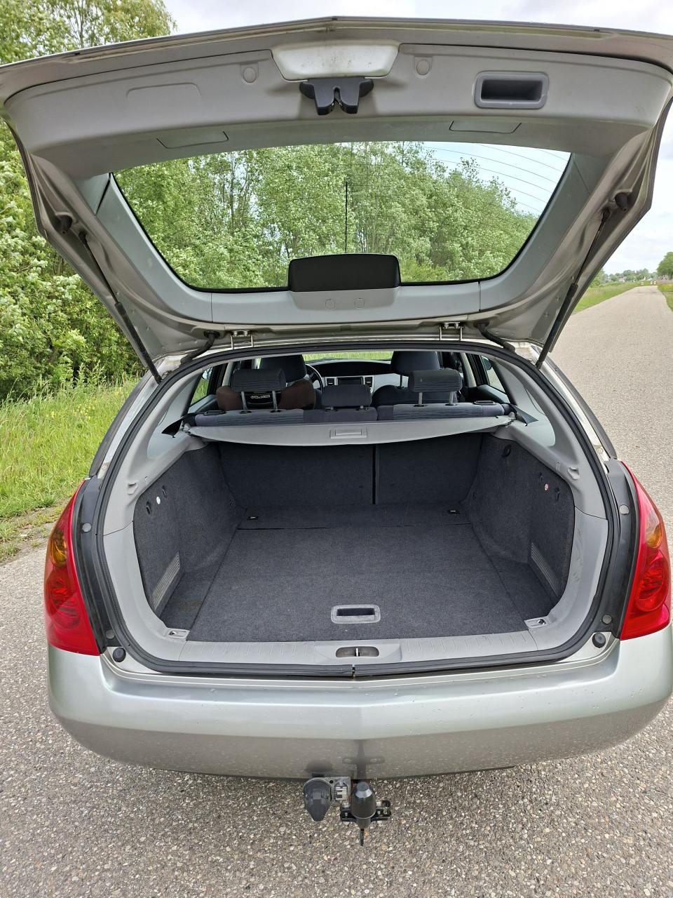 Nissan Primera 1.8 Estate 2007 Grijs