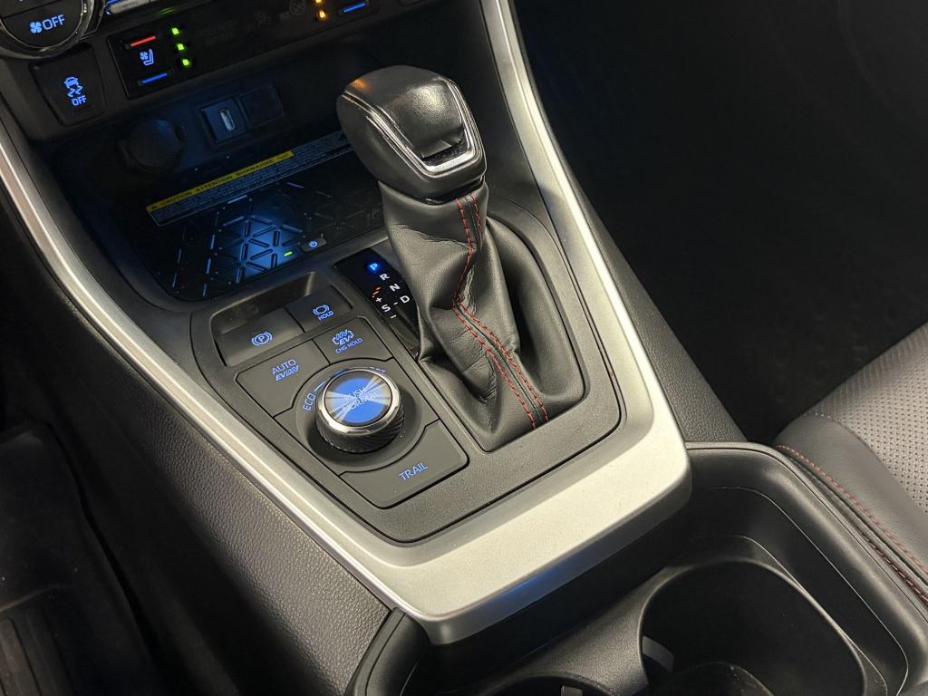 Toyota Rav4 2.5 plug-in hybrid awd executive bi-tone| 360camera| jbl| adap.