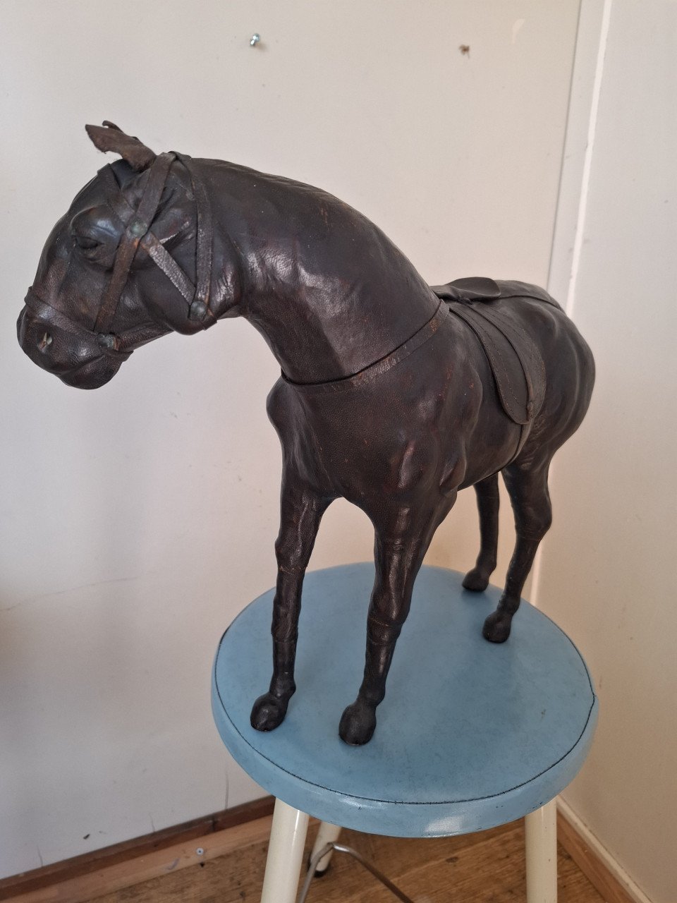 Leren paard