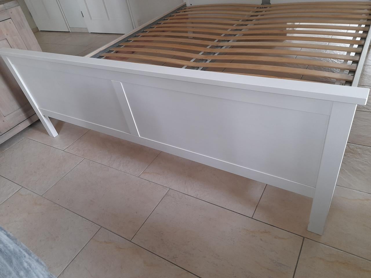2 persoons bed 180 X 200 (in goede staat )