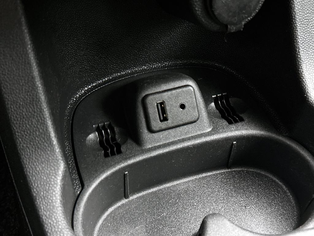 Opel Corsa 1.2-16v business+ | trekhaak | nieuwe apk |