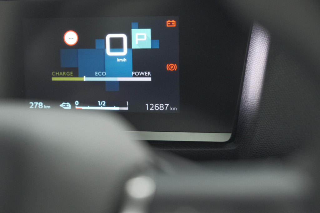 Citroen Ë-c4 feel pack 50 kwh | camera | apple carplay | parkeersensoren