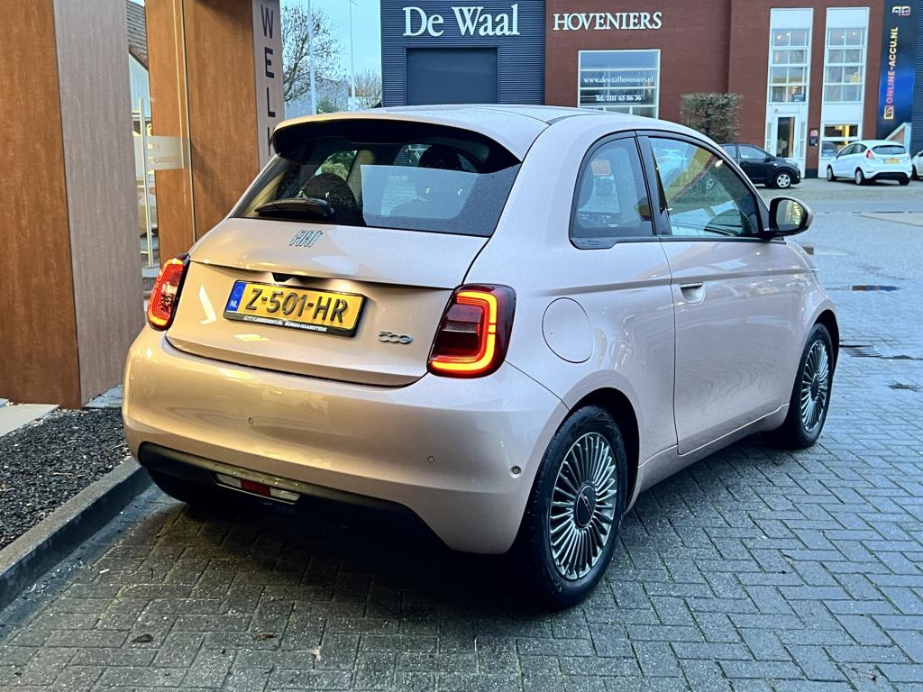 Fiat 500 icon 42 kwh | apple/ android carplay | camera | nav | cruise contr