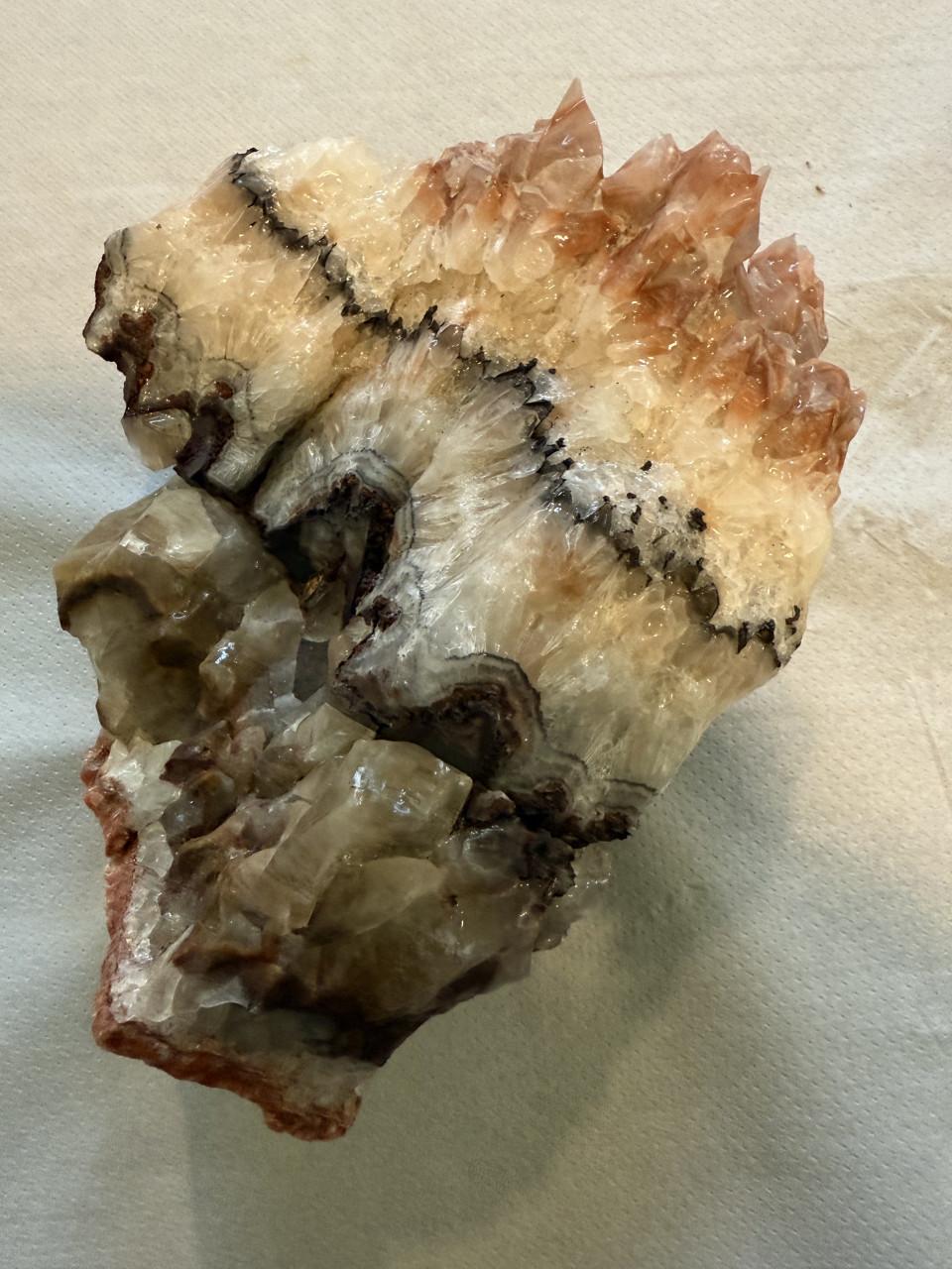 Mineralen: ruwe calciet