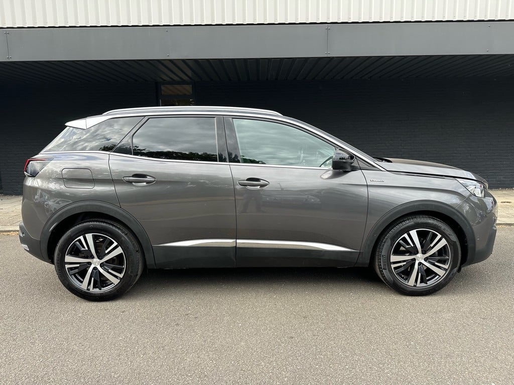 Peugeot 3008 1.2 gt line // automaat // dealeronderhouden //