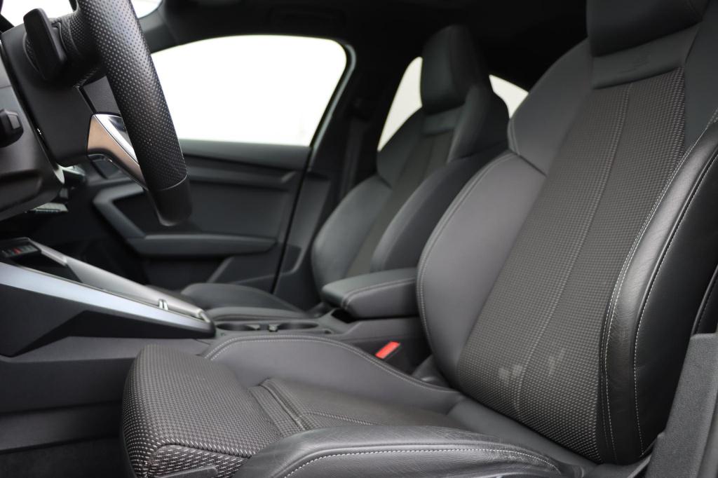 Audi A3 limousine 35 tfsi s edition 150pk s tronic