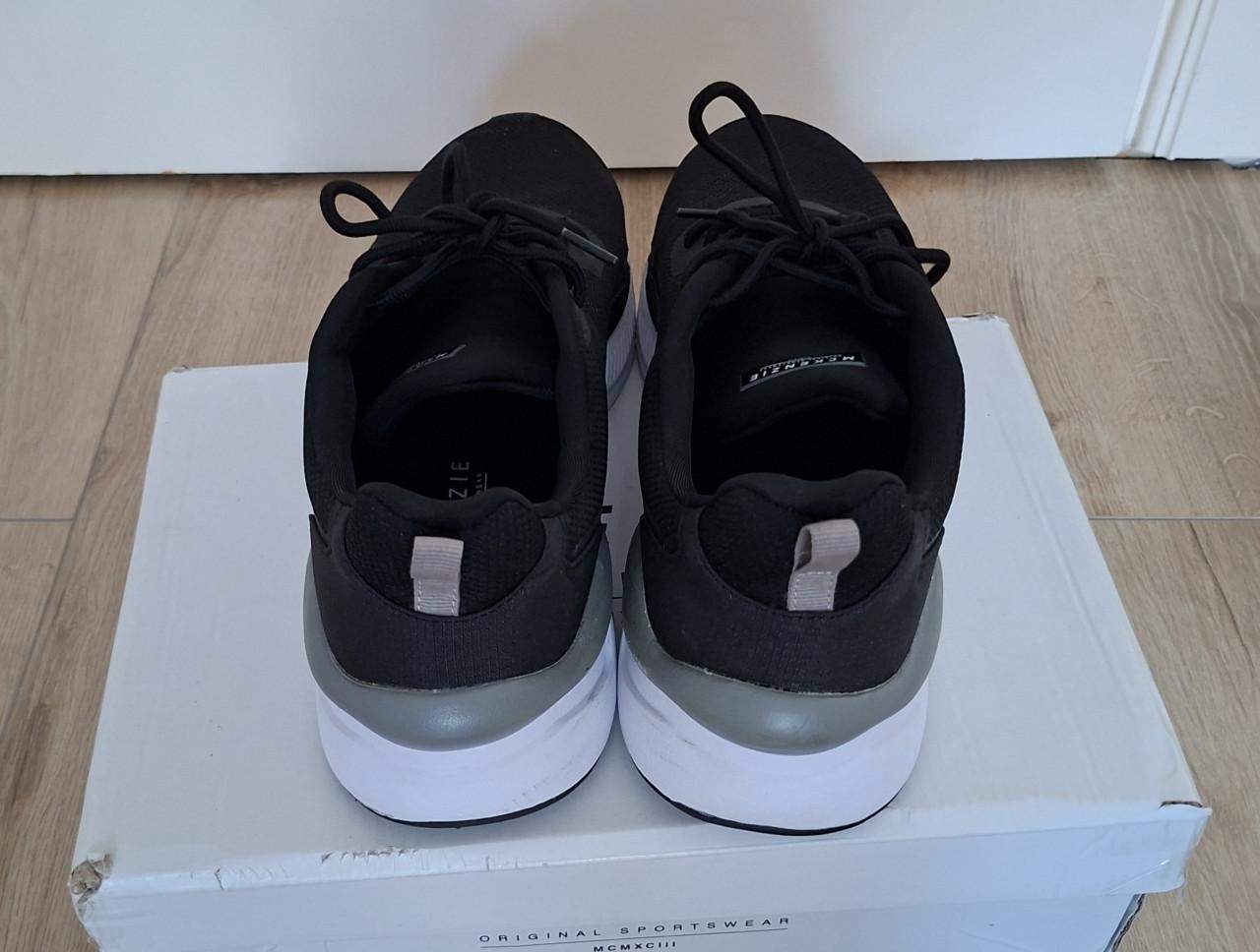 McKenzie sneakers mt 46, nieuw zwart/wit/grijs
