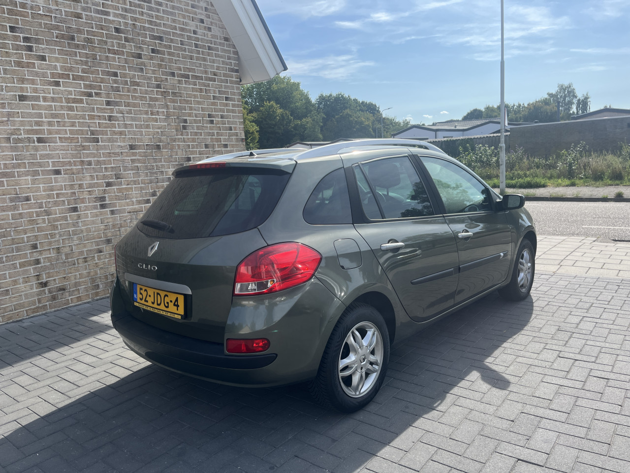 Renault clio estate 1.2tce dynamique Airco 2009