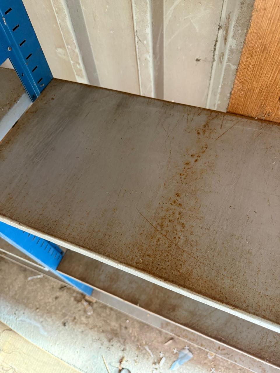 Gratis ophalen Metalen rekken 221x304 cm