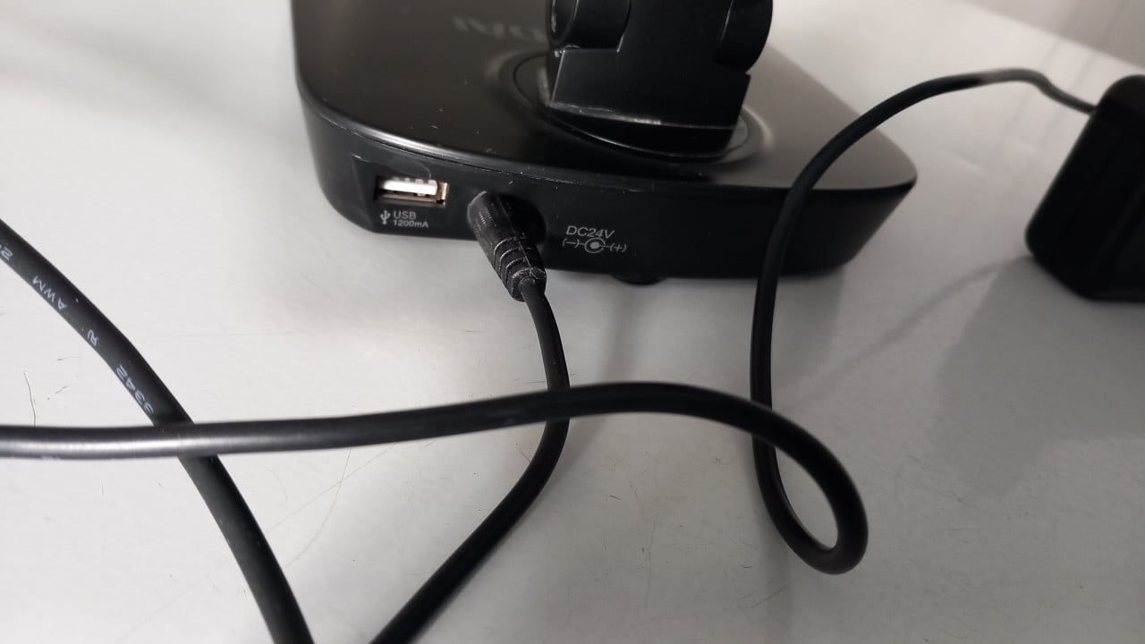 Hyundai Led Bureaulamp met USB oplader
