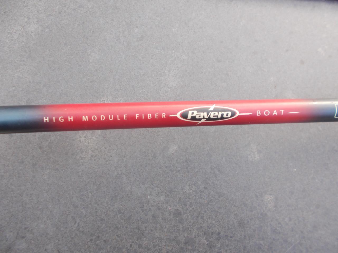 Tweedelige boothengel "PAVERO" lengte 240 cm ,GERESERVEERD