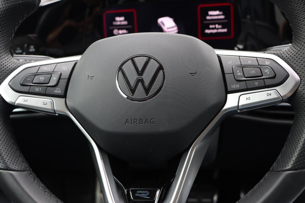 Volkswagen Golf r-line-edition 1.5 etsi 116pk dsg7 | iq.light | stuurverwar