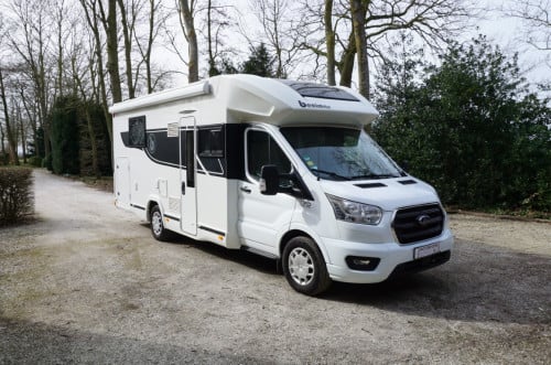 Benimar Tessoro 497 uit 2021 met 47.000km 170PK